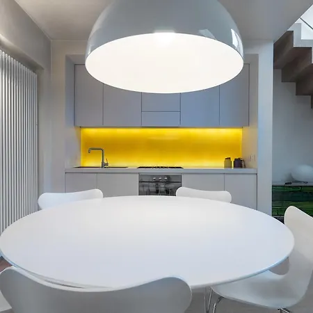 Center Design House * Milano