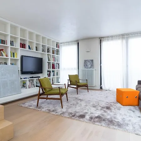 Center Design House Milan