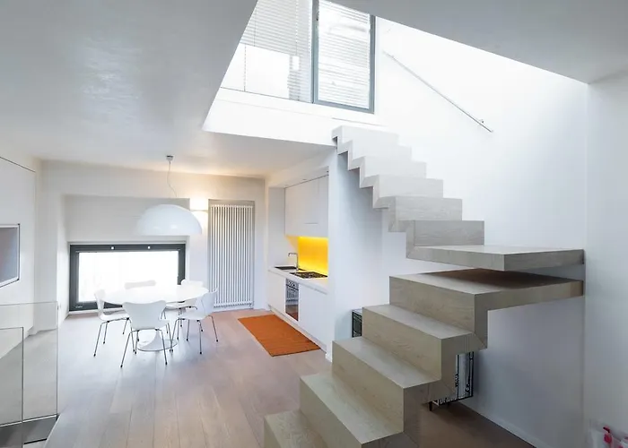 Center Design House Apartment *