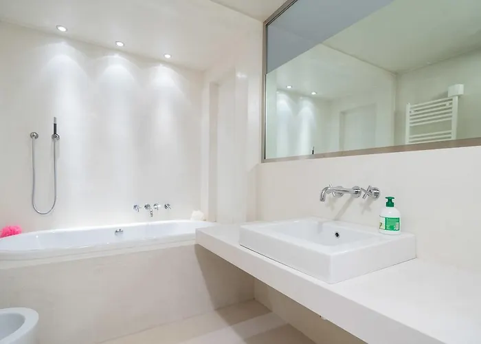 Center Design House Apartment *